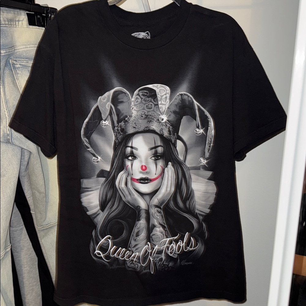 DGA Tees Black Queen of Fools Graphic T-Shirt